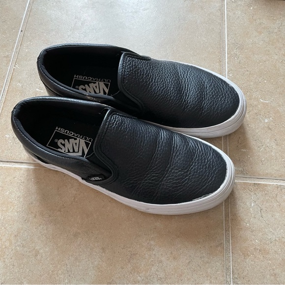 Vans Classic Slip-On Black Tumbled Leather Ultracush Size 7 - Picture 2 of 3